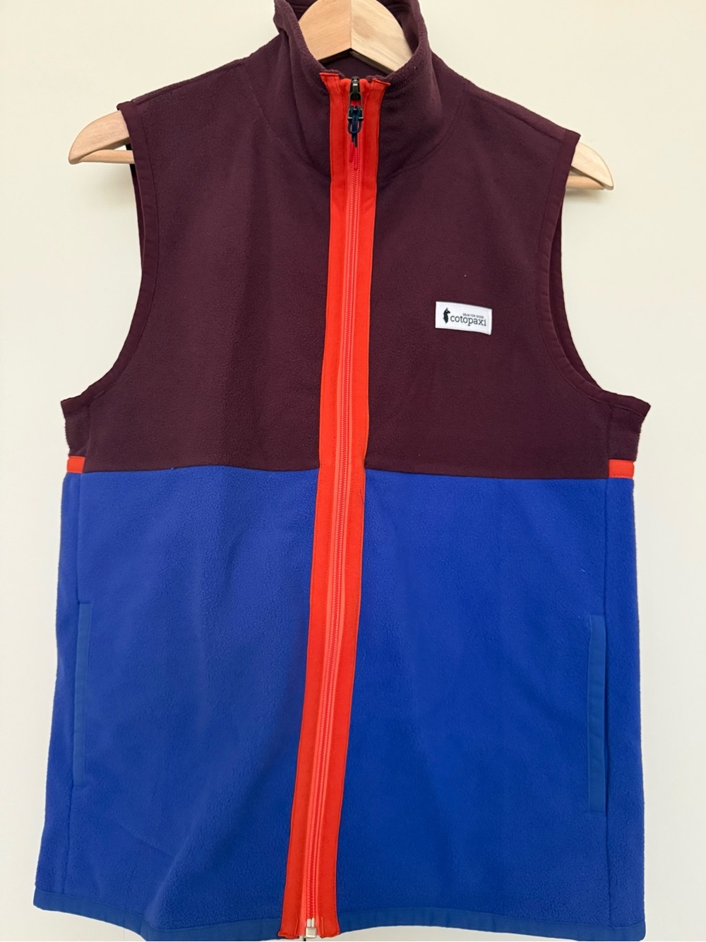 Cotopaxi Amado Fleece Vest Retro Colourblock Blue Orange Maroon Unisex S NWT